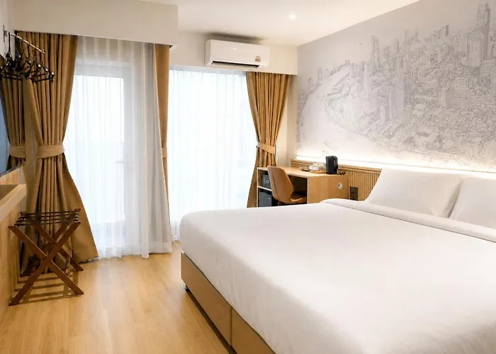 Bridge Siriraj Hotell