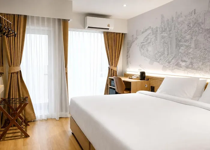 Bridge Siriraj Hotell 3*